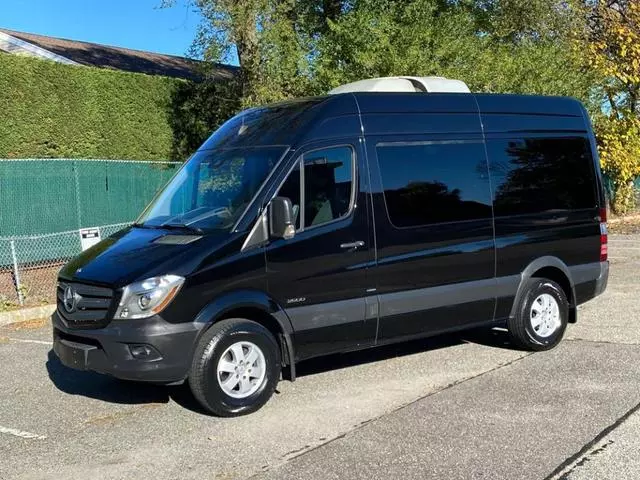 Sprinter Van Rental in Chicago What To Know Before You Book