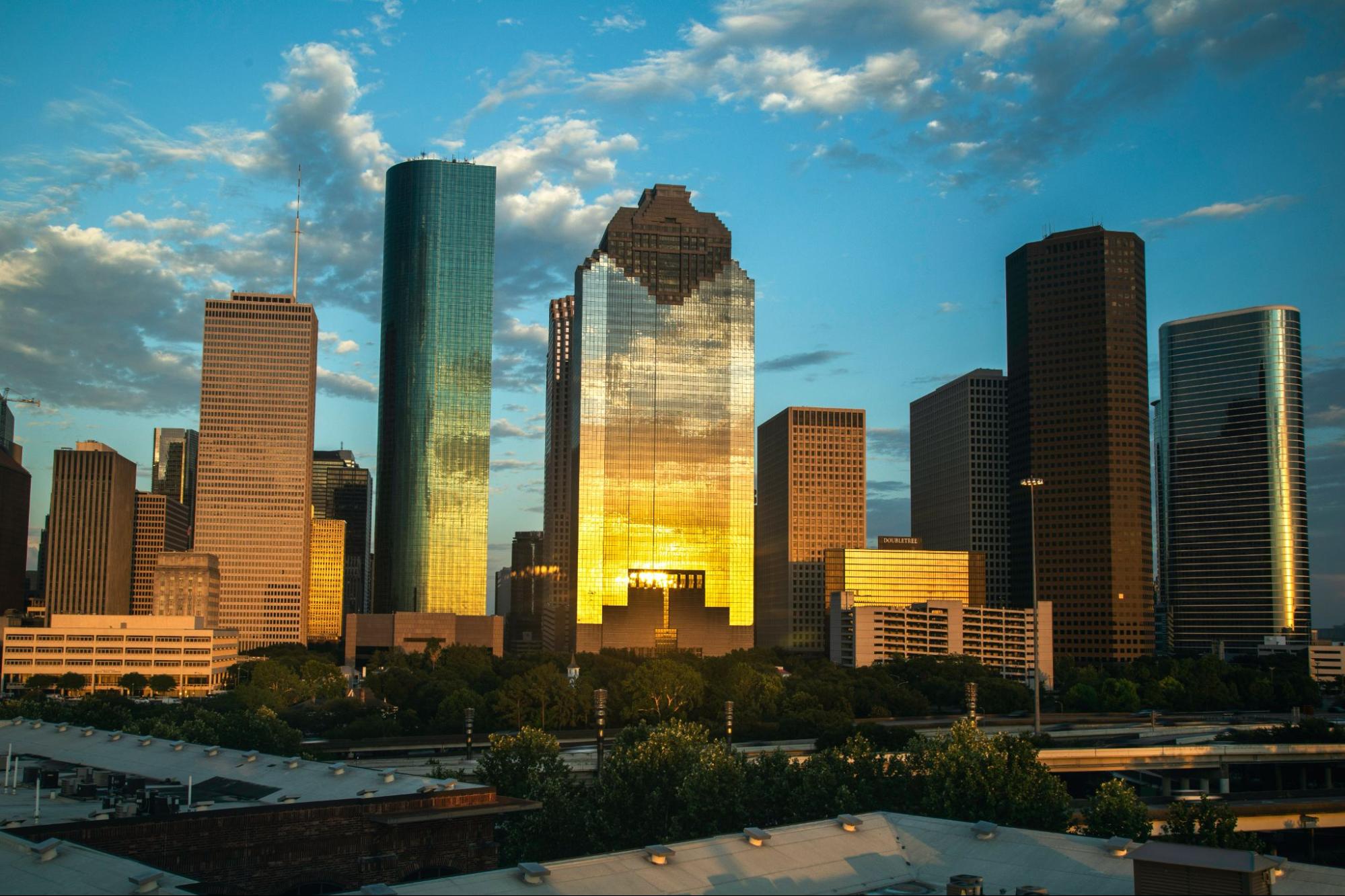 image8 Houston Bus Charter: A Perfect Fit for Any Occasion